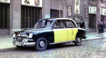 El café de la historia - El color de los taxis en Barcelona