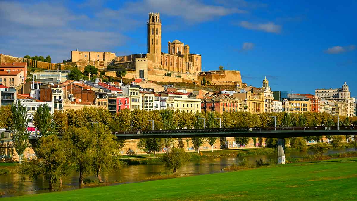 Dites i refranys de Lleida - el cafe de la historia